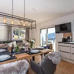 Lienbichl Aparthotel 4*