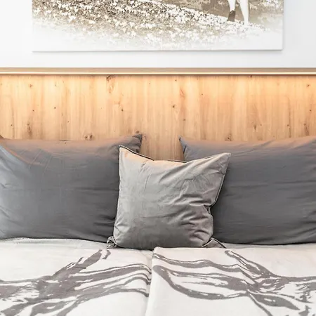 Lienbichl Apart Otel 4*