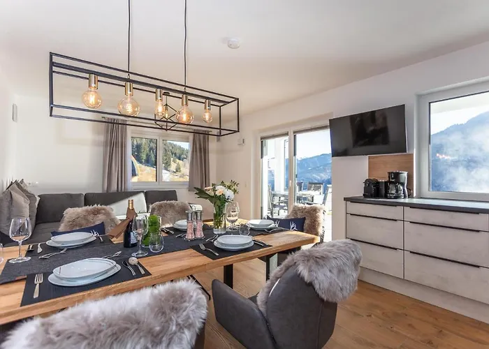 Lienbichl Apartahotel 4*